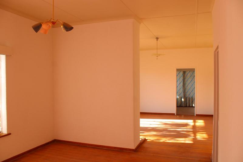 3 Bedroom Property for Sale in Fraserburg Northern Cape